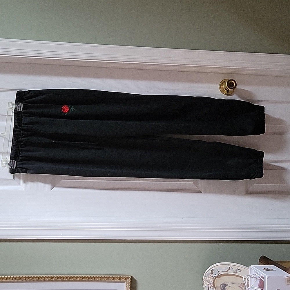 ROMWE Black Joggers/Sweatpants Rose Embroidery Drawstring EUC